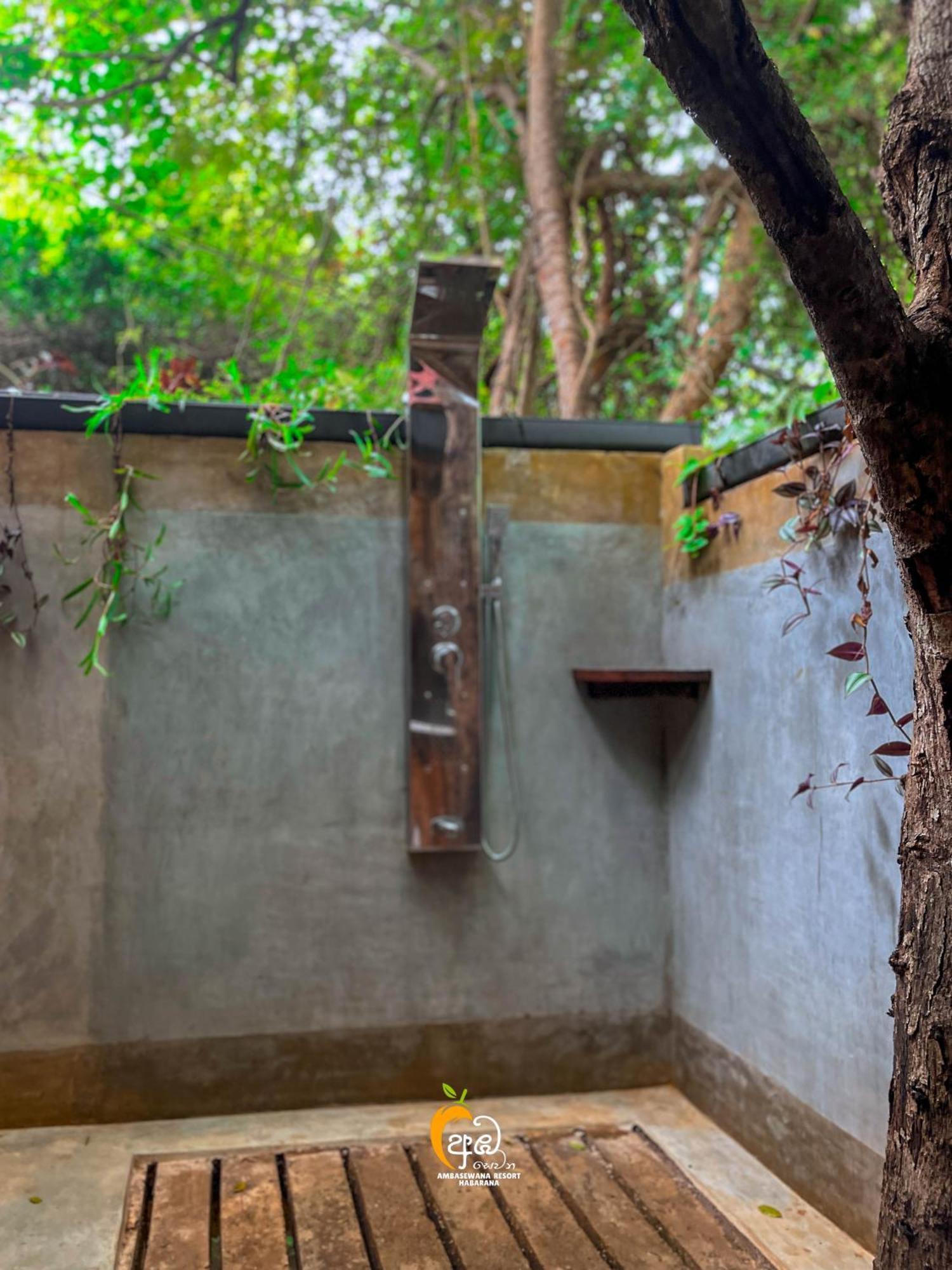 Tree House Ambasewana